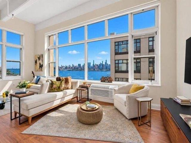 Condo for sale in Hudson, New Jersey