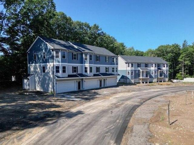 Condo for sale in Holbrook, Massachusetts