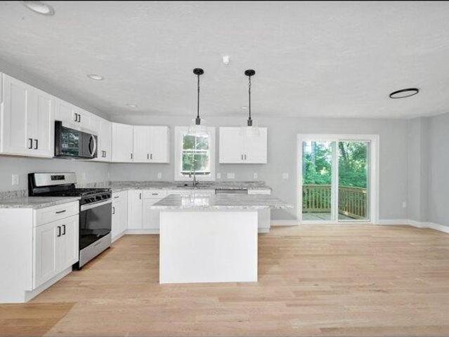 Condo for sale in Holbrook, Massachusetts