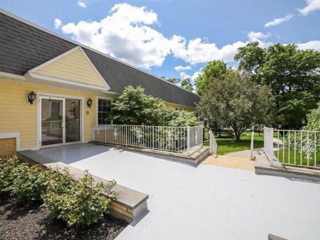 Condo for sale in Holden