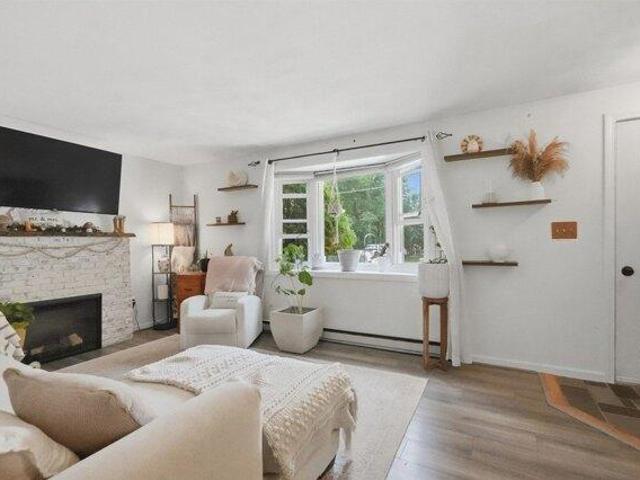 Condo for sale in Holden, Massachusetts