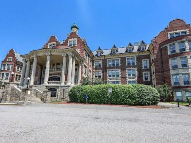 Condo for sale in New Hampshire