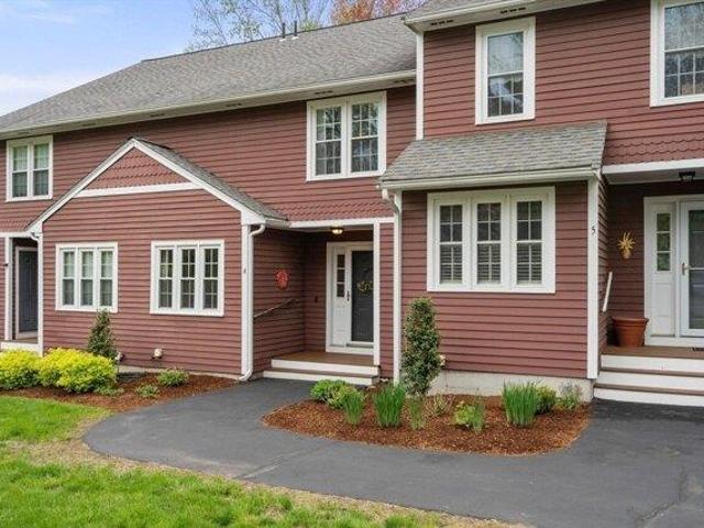 Condo for sale in Hopedale, Massachusetts
