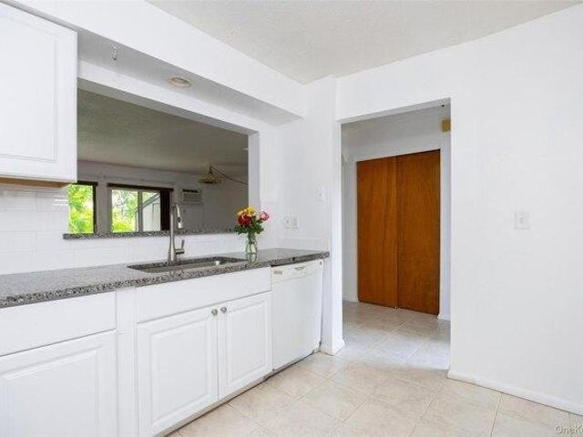 Condo for sale in Poughquag, New York