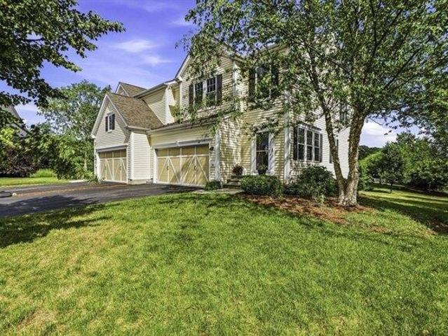Condo for sale in Hopkinton, Massachusetts