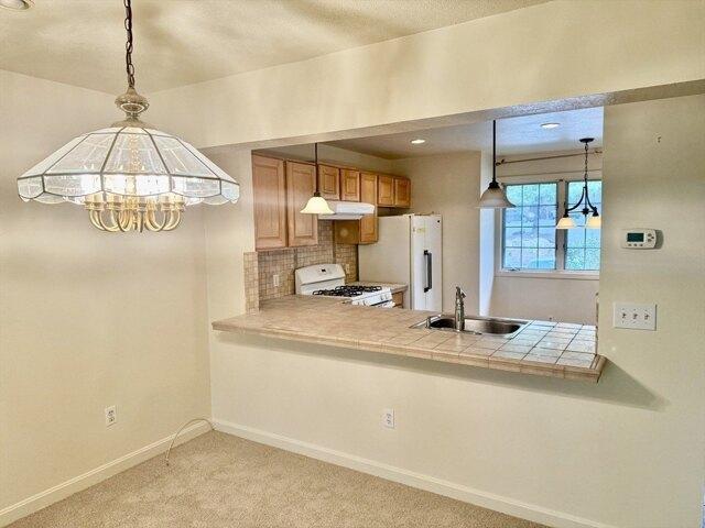 Condo for sale in Hopkinton, Massachusetts