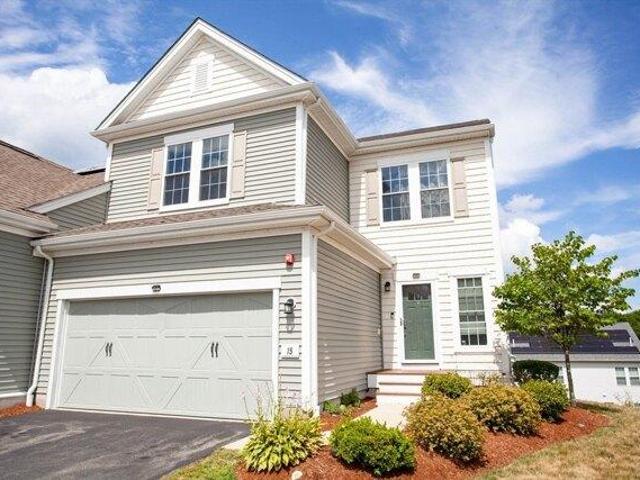 Condo for sale in Hopkinton, Massachusetts