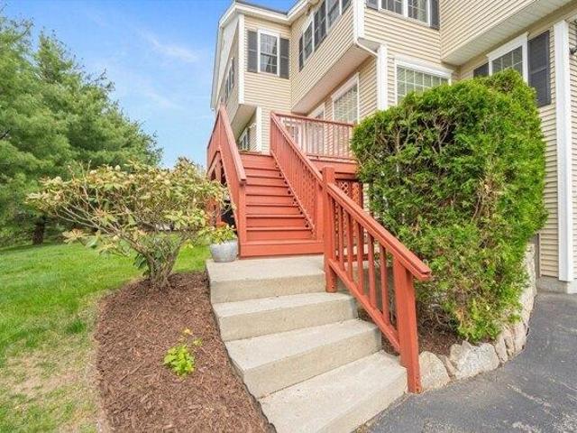 Condo for sale in Hopkinton, Massachusetts
