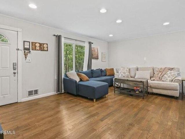 Condo for sale in Monmouth, New Jersey