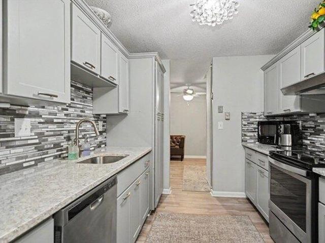 Condo for sale in Hudson, Massachusetts