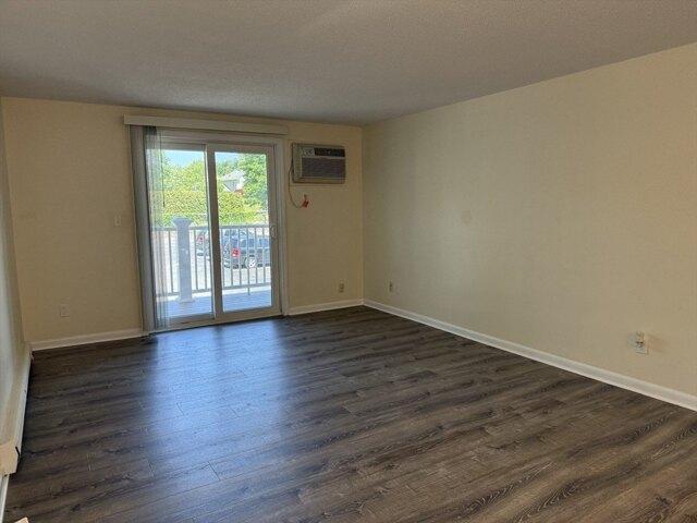 Condo for sale in Hudson, Massachusetts