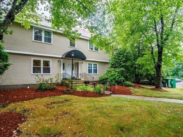 Condo for sale in Hudson, Massachusetts