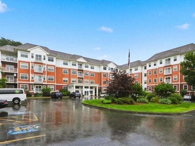 Condo for sale in Hudson, Middlesex County