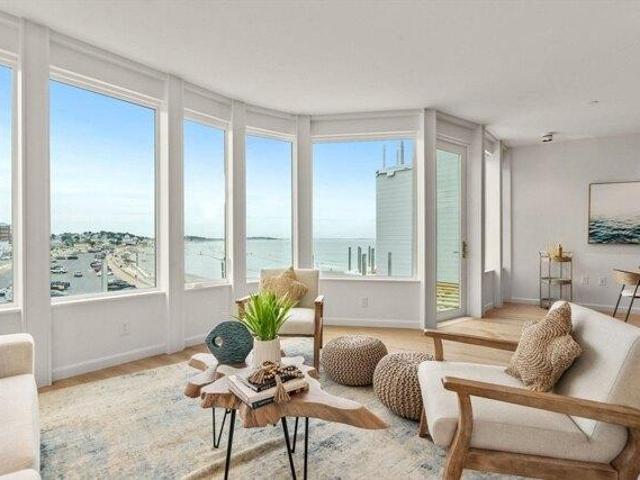 Condo for sale in Hull, Massachusetts