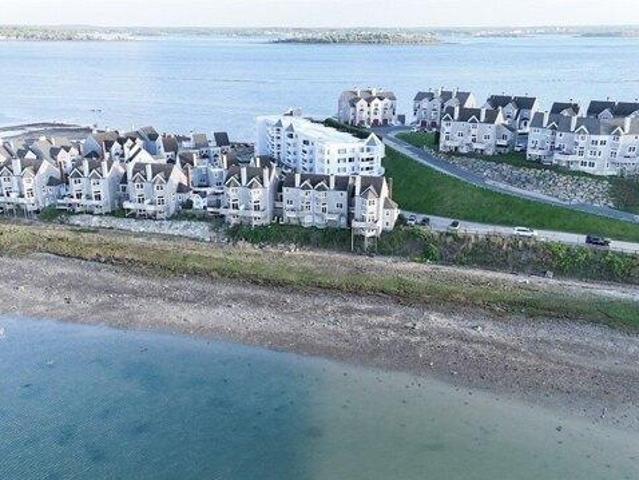 Condo for sale in Hull, Massachusetts