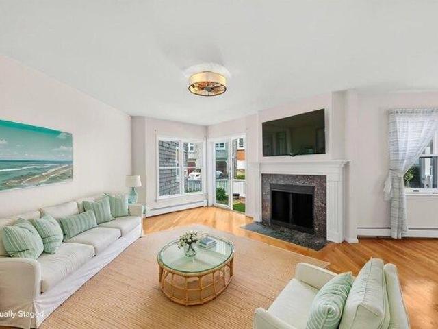 Condo for sale in Hull, Massachusetts