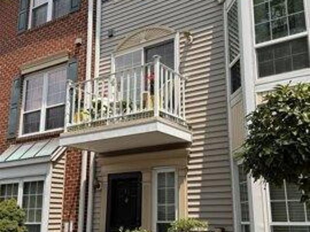 Condo for sale in Hudson, New Jersey