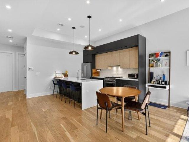 Condo for sale in Hudson, New Jersey
