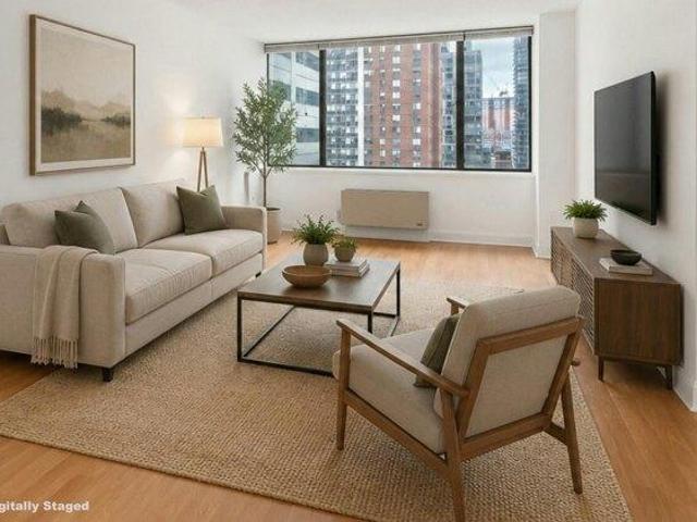 Condo for sale in Hudson, New Jersey