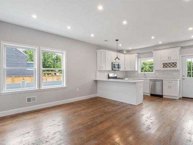 Condo for sale in Hudson, New Jersey