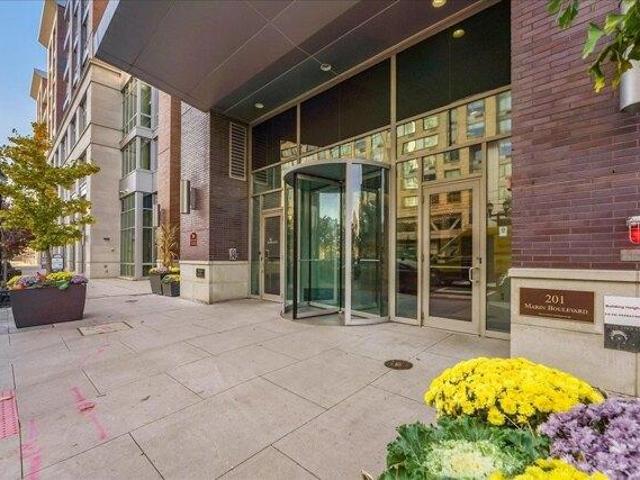 Condo for sale in Hudson, New Jersey