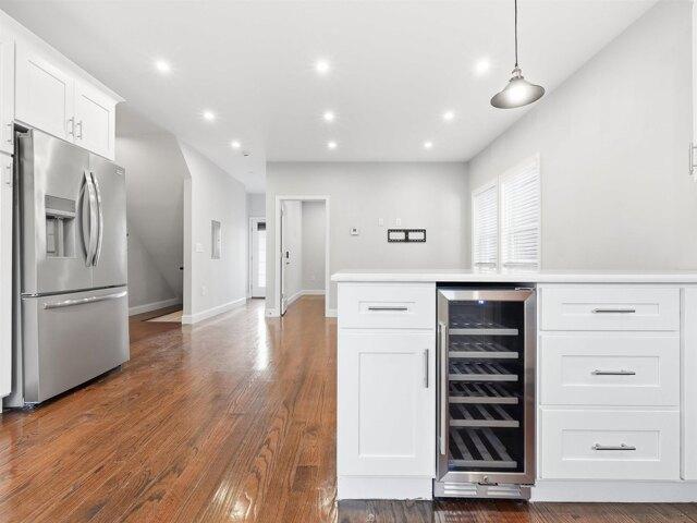 Condo for sale in Hudson, New Jersey