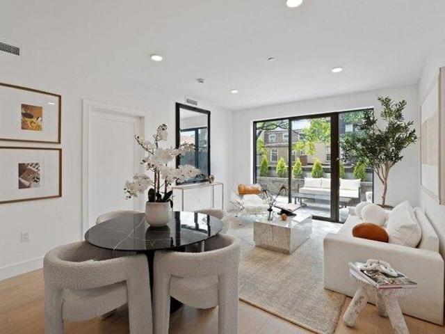 Condo for sale in Hudson, New Jersey