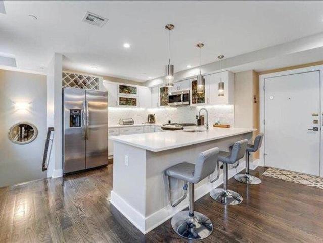 Condo for sale in Hudson, New Jersey