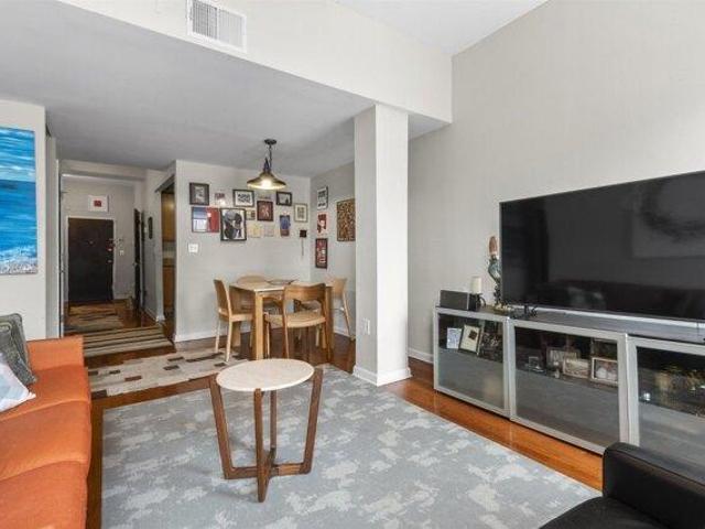 Condo for sale in Hudson, New Jersey