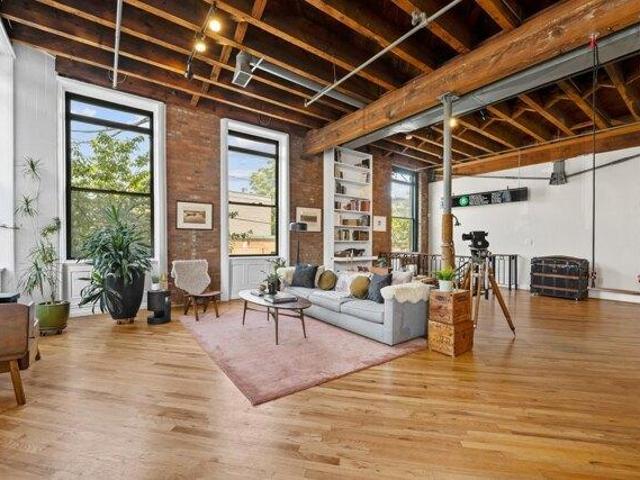 Condo for sale in Hudson, New Jersey