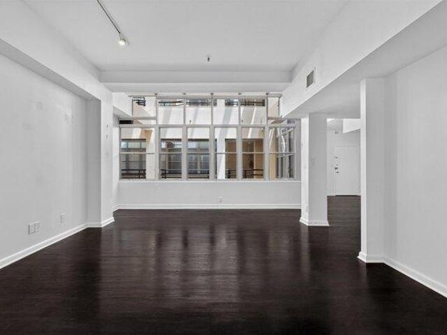 Condo for sale in Hudson, New Jersey