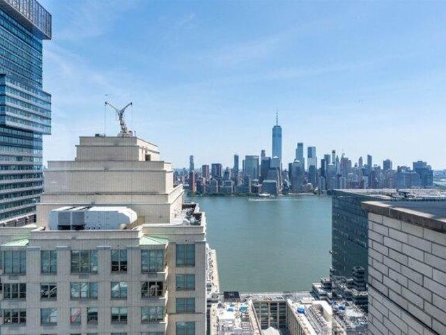 Condo for sale in Hudson, New Jersey