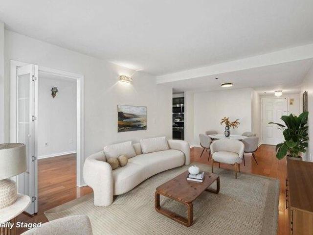 Condo for sale in Hudson, New Jersey