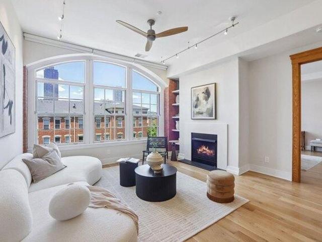 Condo for sale in Downtown Jersey City, Jersey City