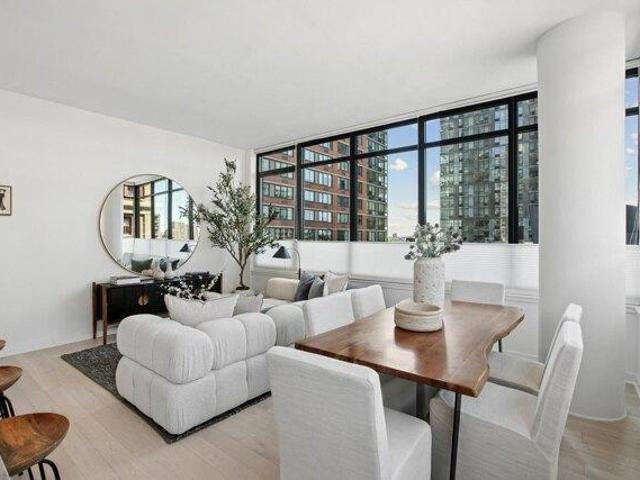 Condo for sale in Jersey City, Hudson County