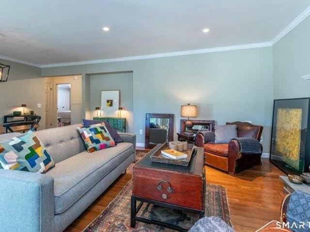 Condo for sale in Kent, Connecticut