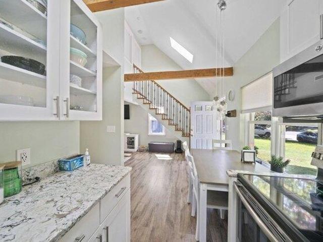 Condo for sale in Kingston, Massachusetts
