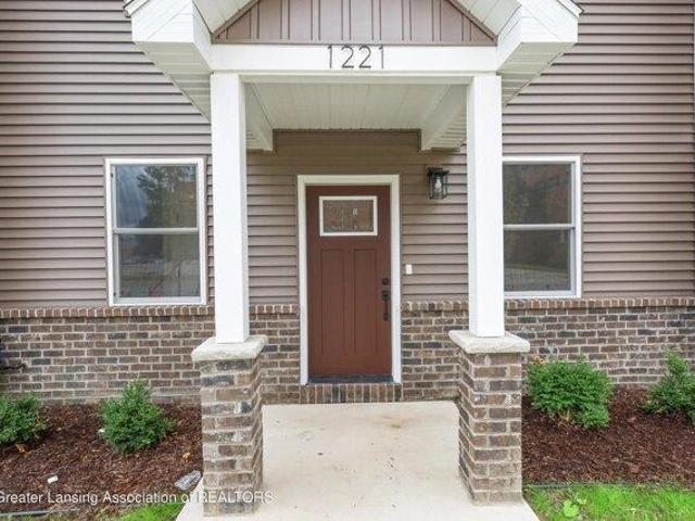 Condo for sale in Lansing, Michigan