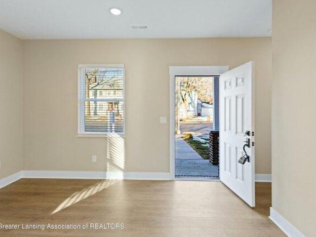 Condo for sale in Lansing, Michigan