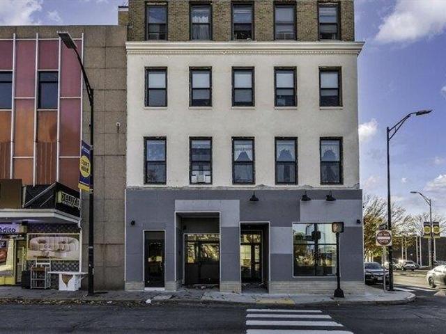 Condo for sale in Lawrence, Massachusetts