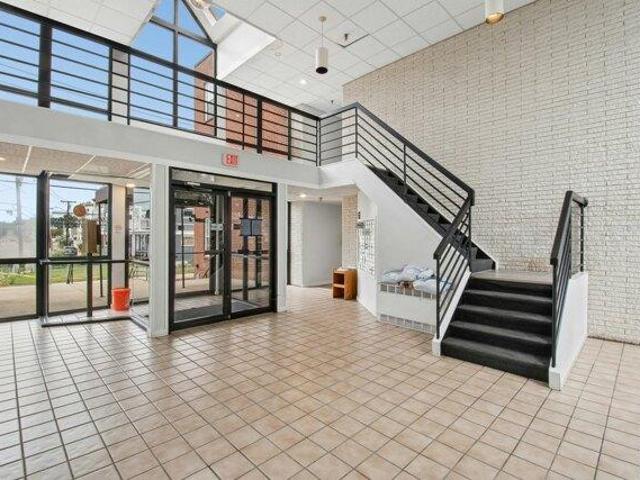 Condo for sale in Worcester, Massachusetts