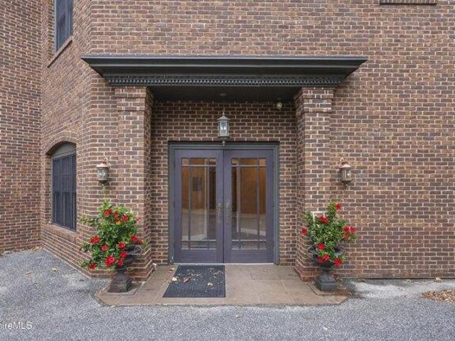 Condo for sale in Berkshire, Massachusetts