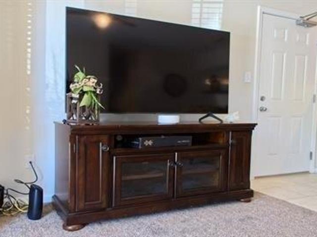 Condo for sale in Lexington