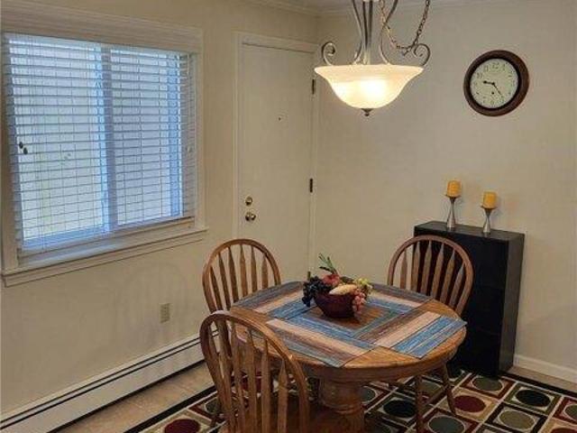 Condo for sale in Lincoln, Rhode Island