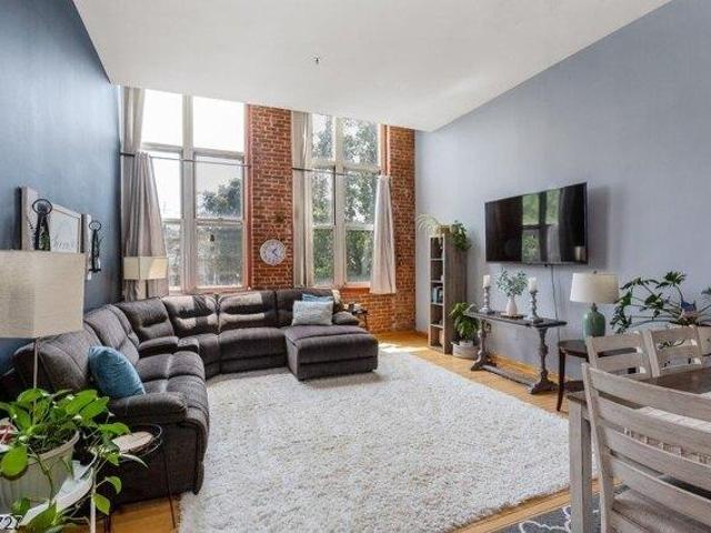 Condo for sale in Passaic, New Jersey