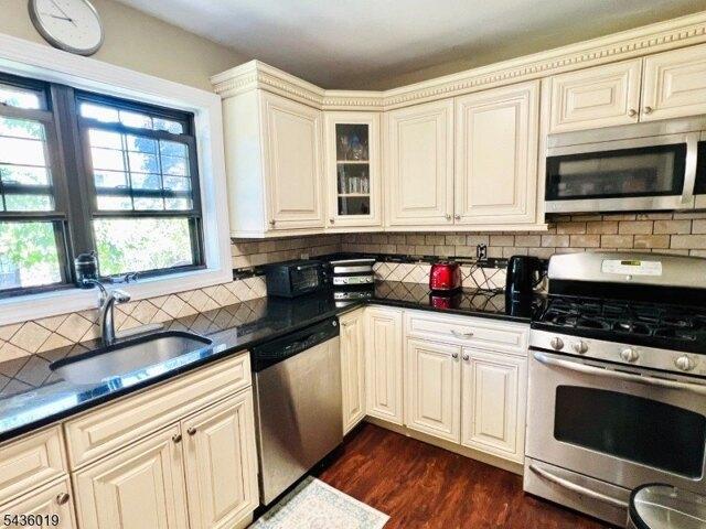 Condo for sale in Passaic, New Jersey