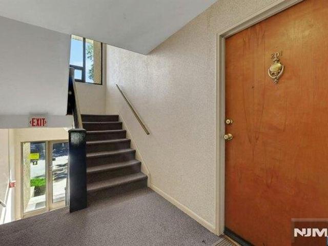Condo for sale in Little Ferry, Bergen County
