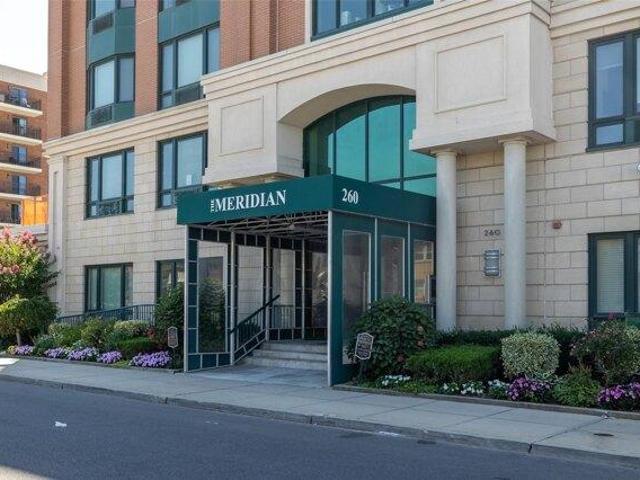 Condo for sale in Long Beach