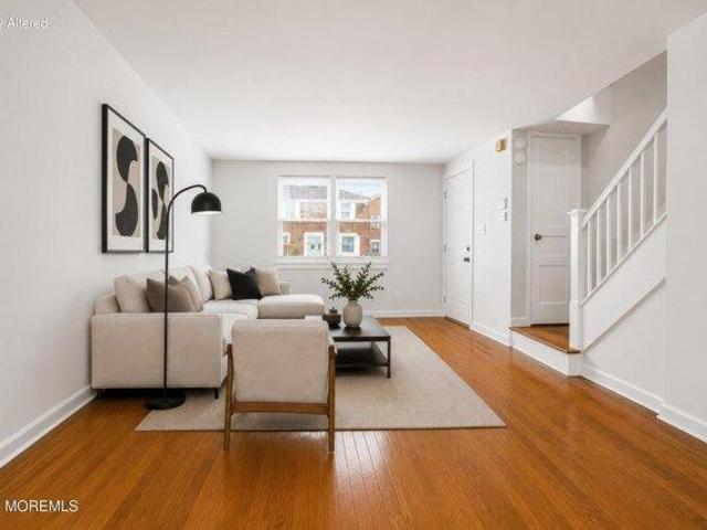 Condo for sale in Monmouth, New Jersey