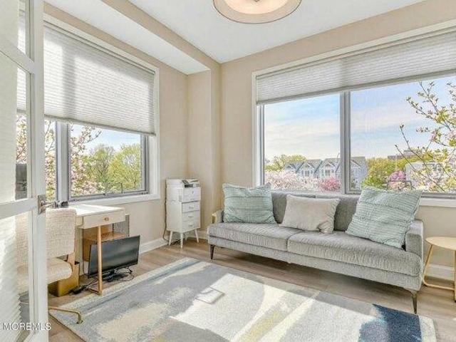 Condo for sale in Monmouth, New Jersey